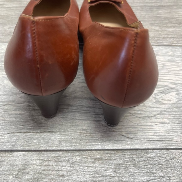 Salvatore Ferragamo Vara Bow Shoes Pumps Black Luxury Designer 9.5 AA. - Picture 5 of 11